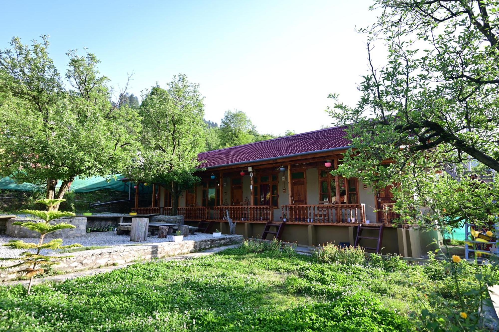 Himalayan Mud Resort Kasol Esterno foto