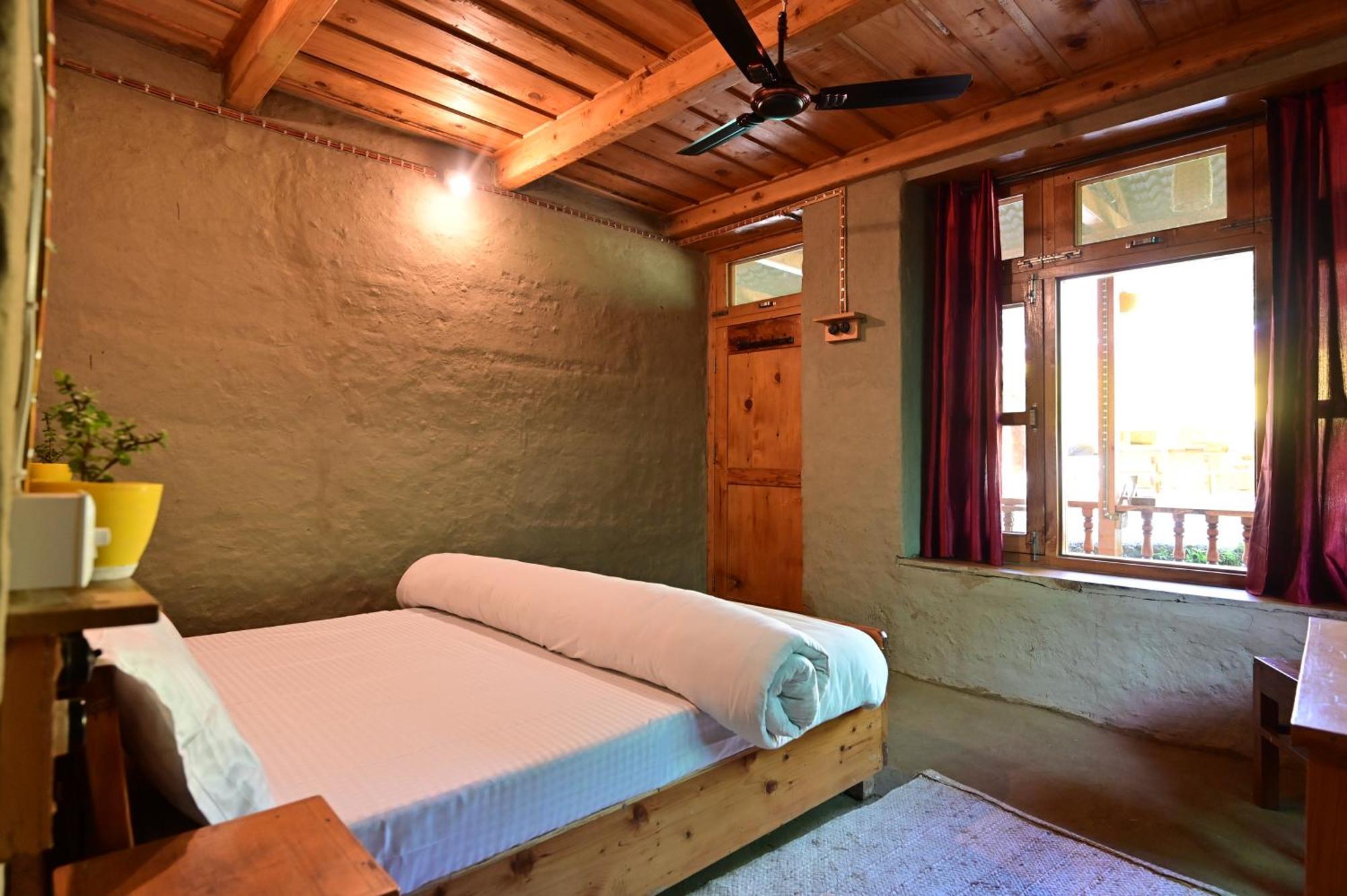 Himalayan Mud Resort Kasol Esterno foto